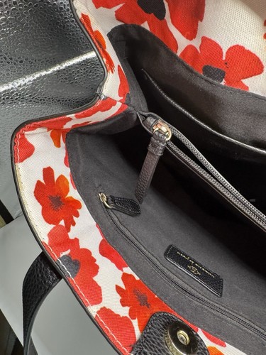 Nanette Lepore Blair Cargo Pocket Shoulder Bag Vegan leather Black - Picture 8 of 9