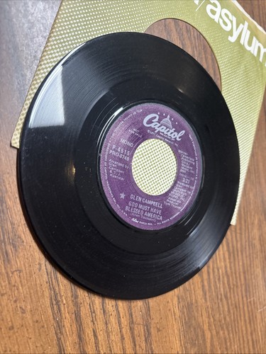 Glen Campbell : God Must Have Blessed America 7" 45 RPM Capitol Records PROMO - Picture 7 of 7