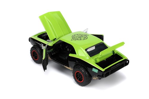 Jada 1:24 1967 Chevrolet Camaro Off Road 4x4 & Raphael Figure TMNT 33386 Diecast - Picture 10 of 11