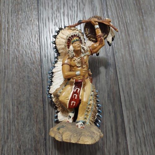 Figura John Pyre Gran Guerrero Pluma ~ Colección Danza del Guerrero 1998 - Imagen 1 de 14