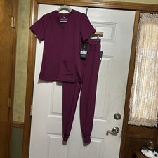 NWT Scrubaid Performance Size Small Sangria 2 pc. Nurse Medical Uniform Scrubs
