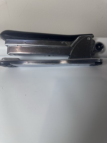 VINTAGE USA ACE LINER MODEL 502 DESKTOP STAPLER CHROME BACK MID CENTURY - Picture 1 of 8