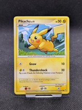 Pokémon Pikachu Regular Platinum Supreme Victors 120/147 LP-NM 