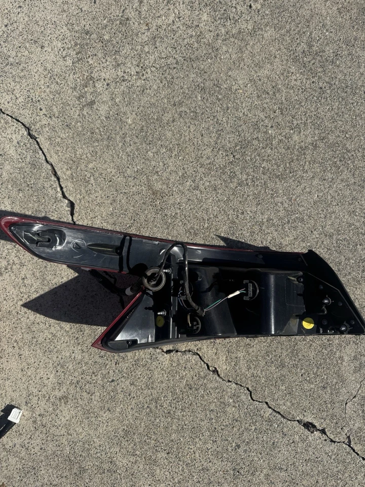 Conjunto de luz trasera derecha Nissan Máxima SV 2018 (26550-4RA2A) original OEM Foto 4 de 4