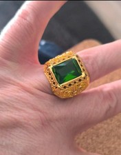 Herrenring Edelstahl Vergoldet Mit Grünem Zirkon Size 10 Brandneu 