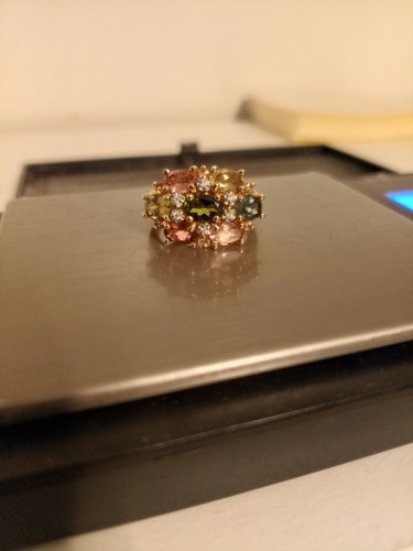 9ct Gold Cluster Ring Diamond 4.6 Grams Size N New Without Tags. - Picture 5 of 8