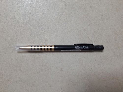 SMASH Pentel Druckbleistift 0,3 mm Kitera Limited Edition Drafting BLACK&GOLD - Bild 4 von 4