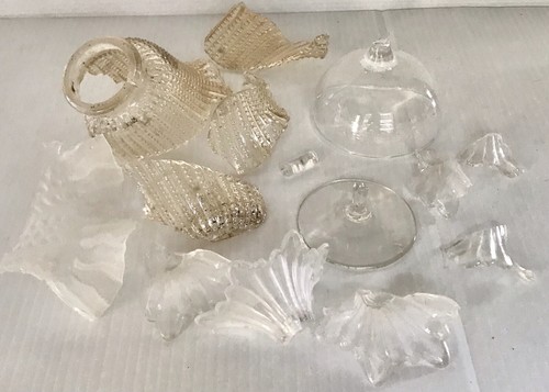 Vintage Broken Glass 14 Pieces Fluted Frosted Clear Mosaic Crafts Projects - Picture 1 of 8