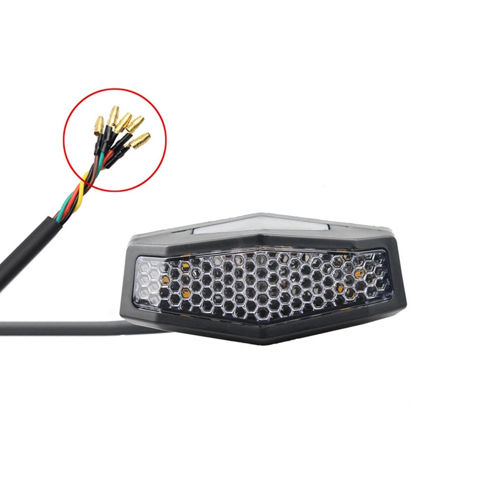 Motorcycle Parts Rear Taillight LED Turn Signal Brake Stop Lamp Bulb Lighting — 第 4/4 张图片