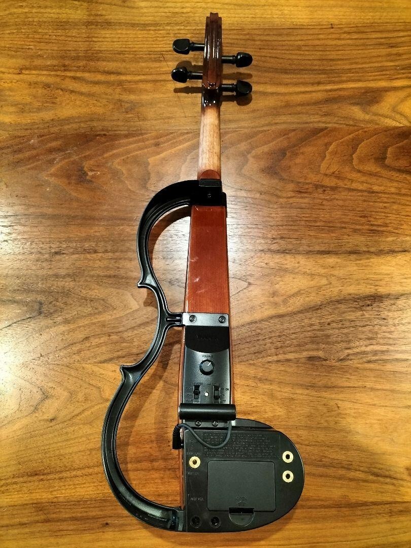 YAMAHA SV-110 SV110 Silent Electric Violin w/ Case, Bow