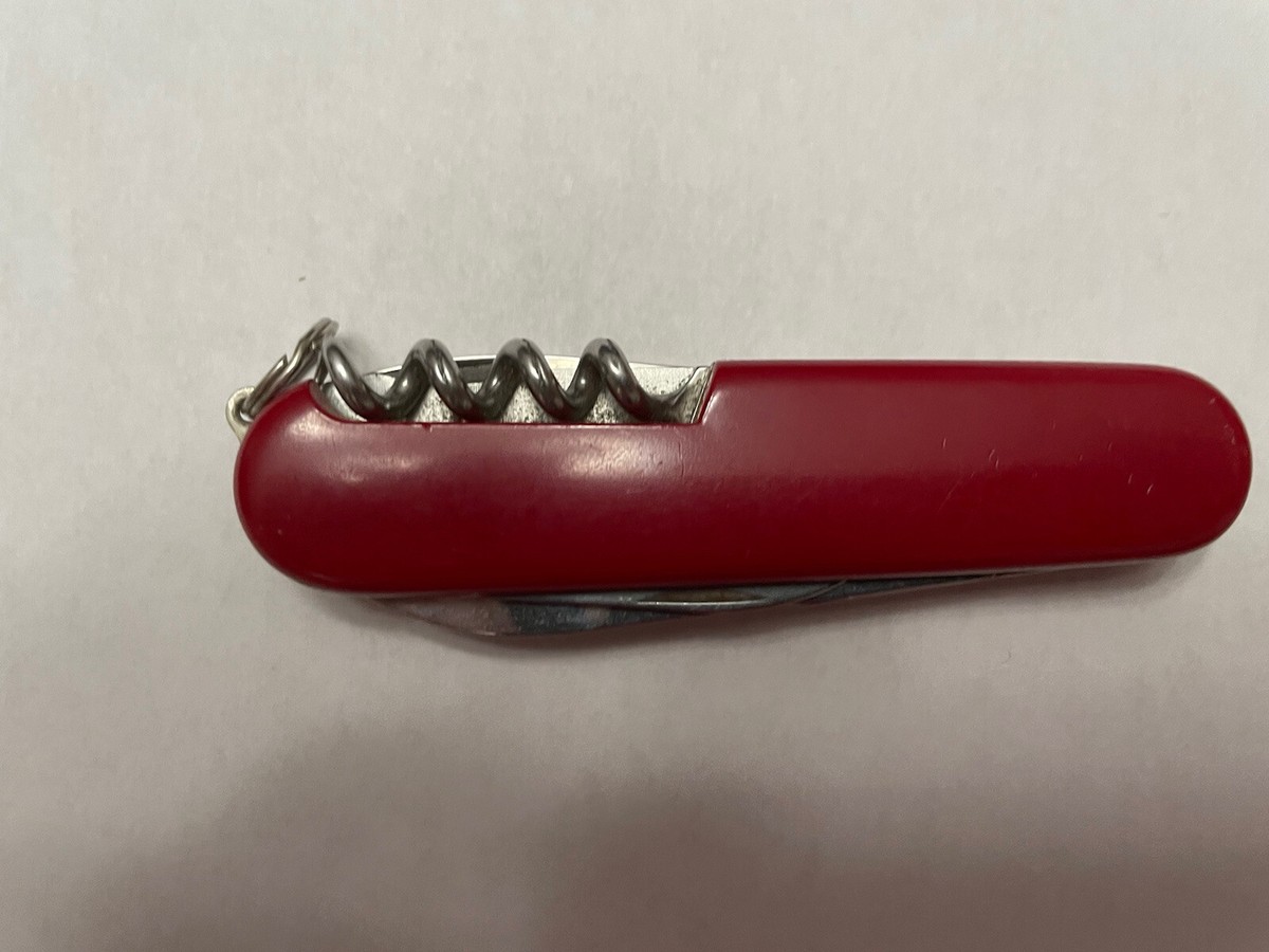 Victorinox Champion Swiss Army Pocketknife 1.5793 never used 