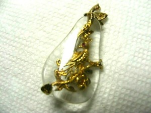 Vtg-Tancer-II-Lucite-Gold-Tone-Partridge-In-A-Pear-Tree-Christmas-Brooch