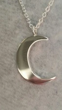sterling silver crescent moon necklace
