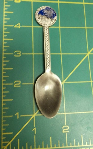 2004 Anchorage Alaska Fur Rondy Rendezvous PEWTER Collector Spoon - Fireworks - Picture 3 of 4