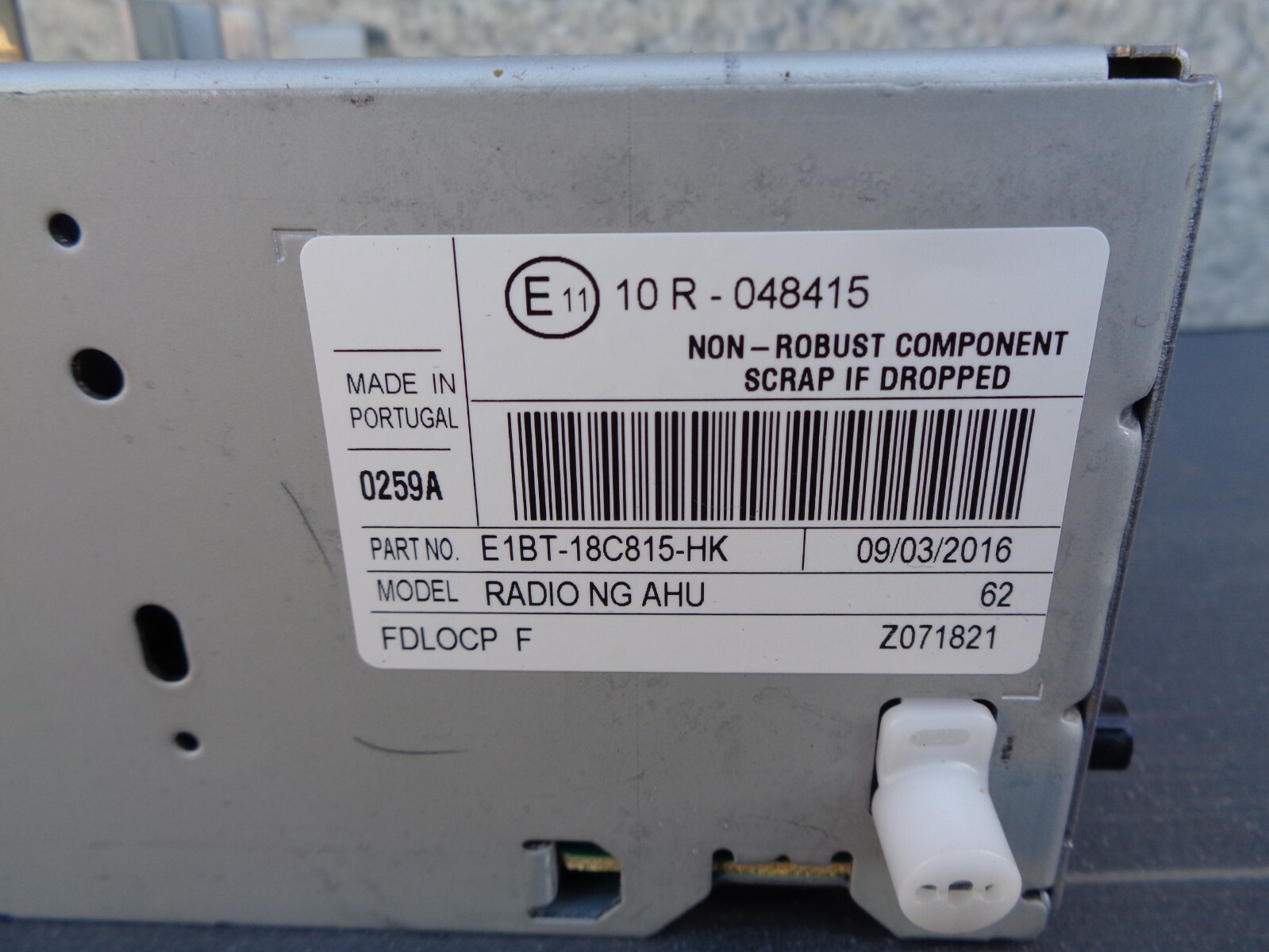 Ford Fiesta MK7 Radio Stereo CD Player E1BT-18C815-HK RADIO NG AHU Tanie i bardzo popularne