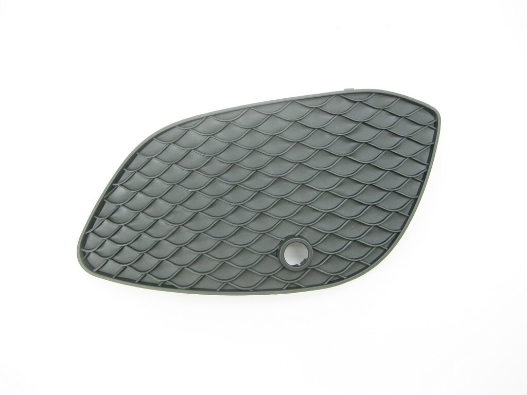 Mercedes-Benz A2538850222 New decorative side mesh in the front