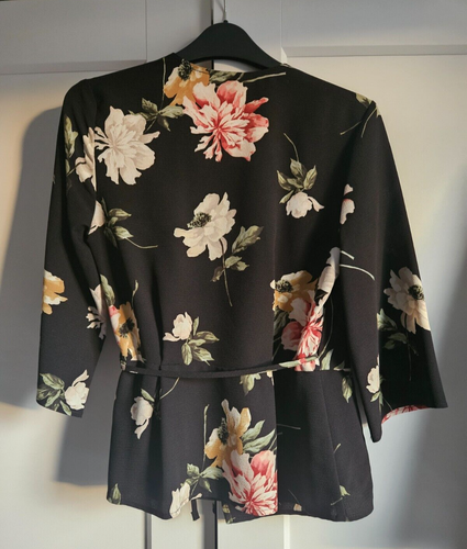 Topshop schwarze Drachenbluse mit Blumenmuster (UK Größe 8) UVP £34 - Bild 2 von 7