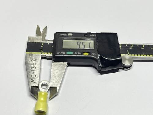 93 x AMP TE 35364 Crimp Terminal PIDG Closed Ring 12-10AWG #10 Stud Yellow Lug - Picture 5 of 7