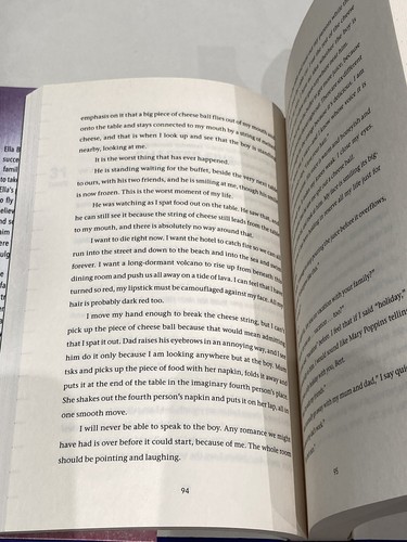 The Truth and Lies of Ella Black - Hardcover Novel Book By Barr, Emily - Imagen 6 de 8