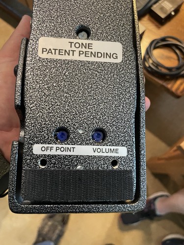 Pedal de guitarra retro Hilton Electronics - Imagen 5 de 7