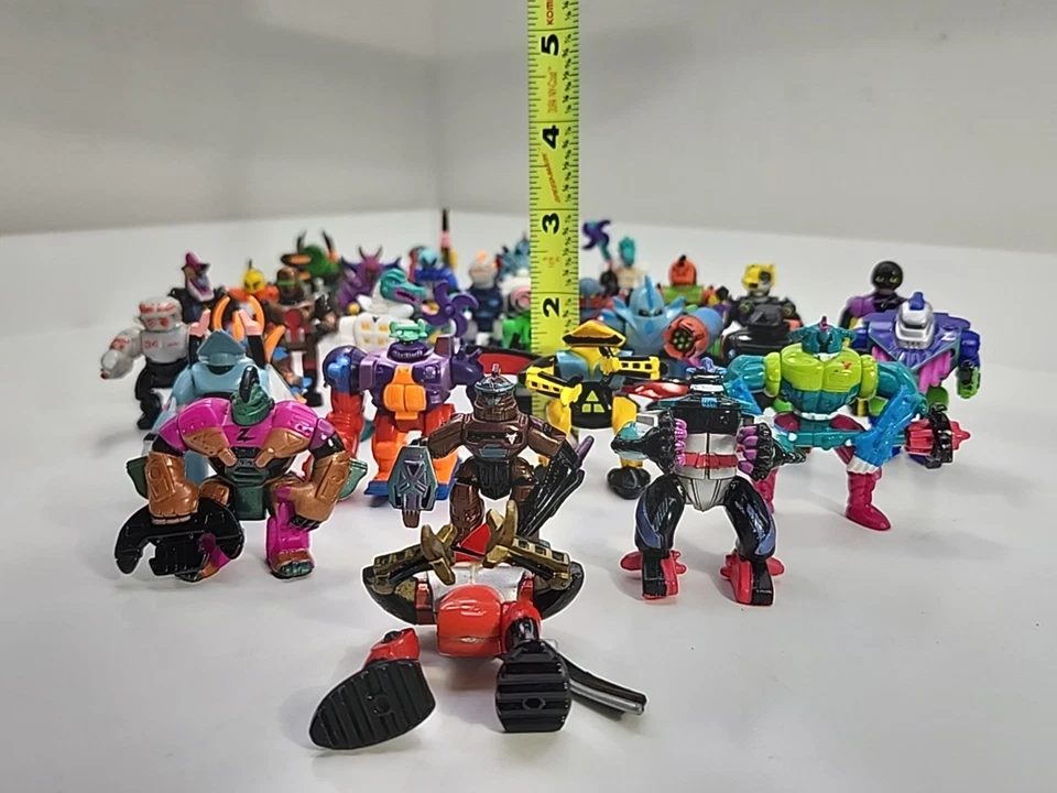 Vintage ZBots Lot Galoob Micro Machines - Image 2 of 4