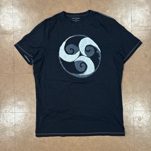 BDSM Triskelion Symbol Grunge Distressed Look S&M T-Shirt