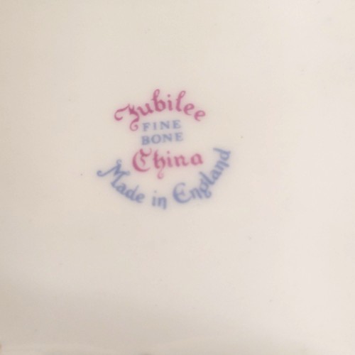 Jubilee English Bone China Trinket Box Dome Top Trunk Shape England Vintage - Picture 7 of 7