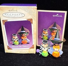 New 2004 Trick Or Treat Halloween Ornament Vintage Hallmark Keepsake - Free Ship