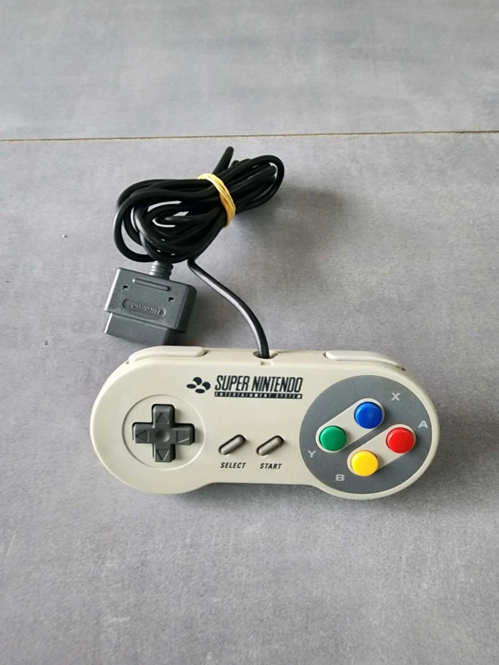 Manette Officielle pour Super Nintendo SNES - Photo 1/2