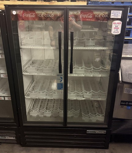 2023 TRUE TVM-36SL-HC-VM03 GLASS DOOR REFRIGERATED MERCHANDISER COOLER