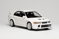 Motorhelix Mitsubishi Lancer Evolution Vi Gsr T.M.E. Scotia White 1/18. M84305