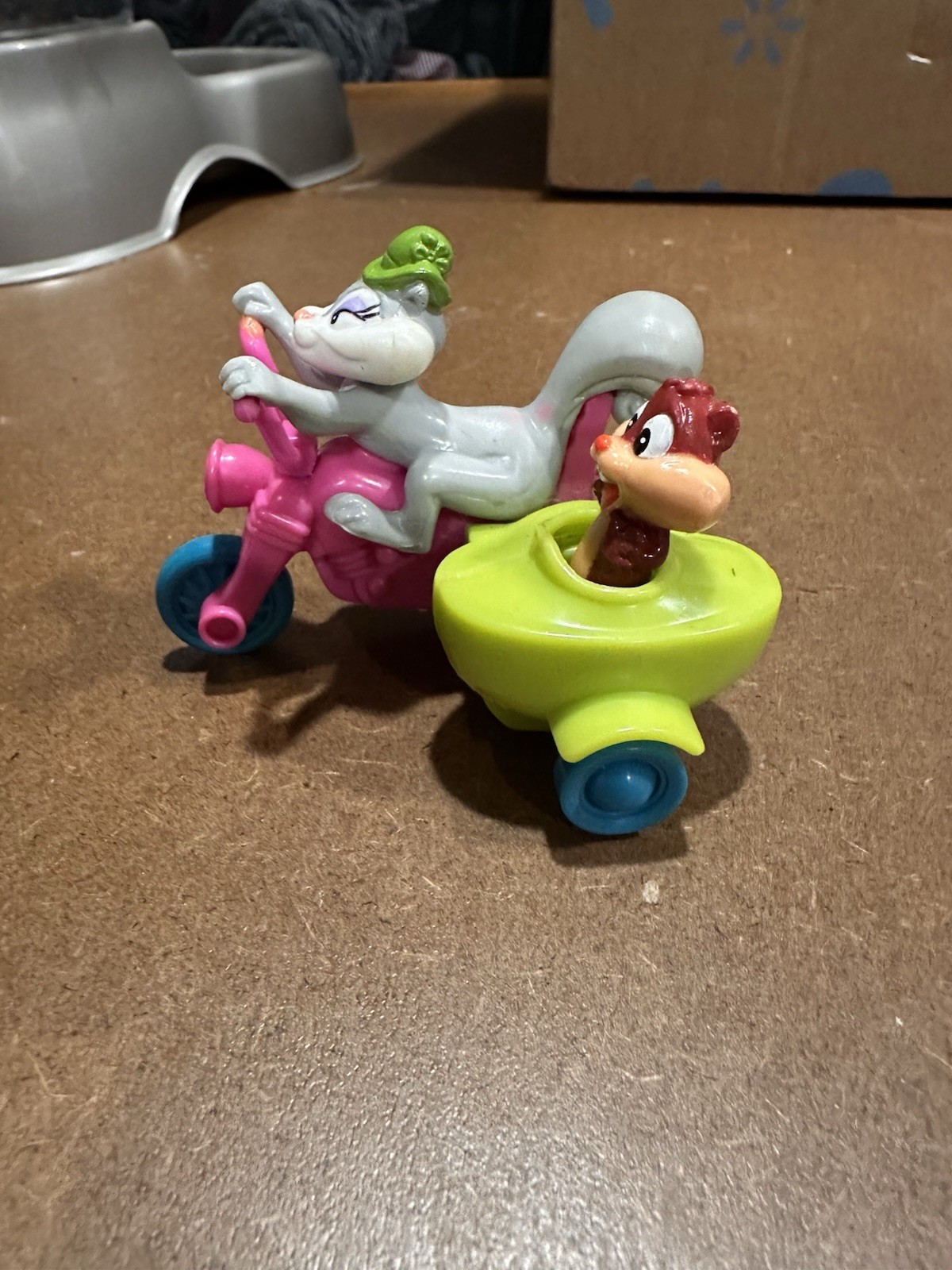 Picture 2 of 5