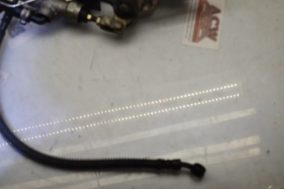 Pedal maestro freno reposapiés Z1-10 1999 Kawasaki Ninja ZX11 Zx-11 Zx 11 1100 Foto 2 de 4