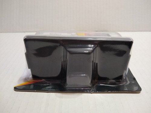 New M2 Machines Auto-Drivers “Competition Cams” ‘69 Camaro SS/RS R51 18-10 - Picture 7 of 8