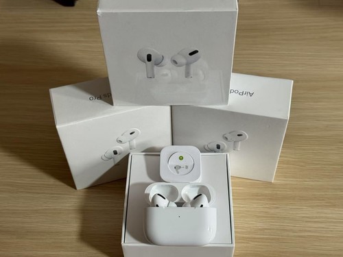 AirPods Pro (1st Generation) with MagSafe Wireless Charging Case (MLWK3ZM/A) - Photo 4 sur 4