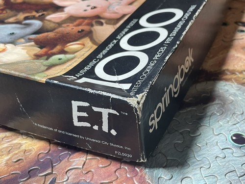 1982 E.T. Springbok King Sized Puzzle 24" by 30" 1000pc Universal City Complete - Picture 5 of 9