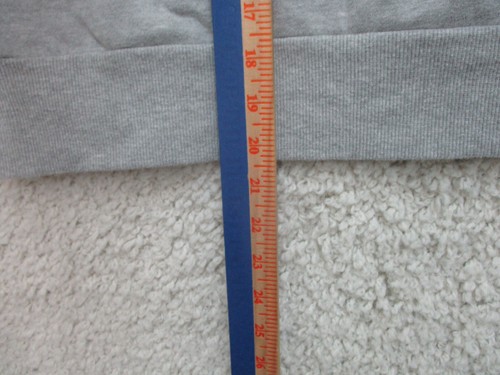 Champion Sweater Extra Large Youth Gray Sherpa Fleece Sleeve Spell Out Logo Girl - Picture 7 of 7