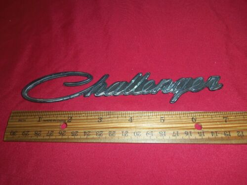 Coche Dodge Mopar Challenger vintage años 70 cromo emblema insignia logotipo - Imagen 2 de 7