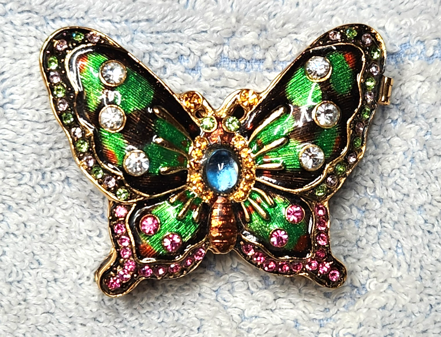 Picture 2 of 5