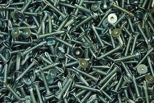 (600) Torx Wafer Head 10 x 1-1/4 Self-Drilling #3 Tek Screw #10 Zinc SDS