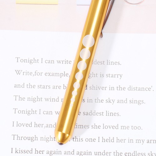 1 Stück Medizinische EMT Notfall Chirurgische LED Penlight Taschenlampe mit Skala Erste Hilfe Requisiten - Bild 9 von 10