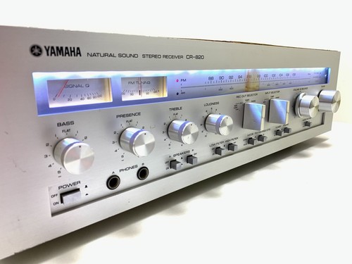 YAMAHA CR-820 AM FM Stereo Receiver 2 X 50 Watts RMS Vintage 1977 WORK Good Look - Zdjęcie 1 z 12