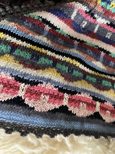 Kaffe Fassett Shawl Wrap Hand Knitted Stunning Colourful Design Very Rare GIFT - Picture 12 of 12