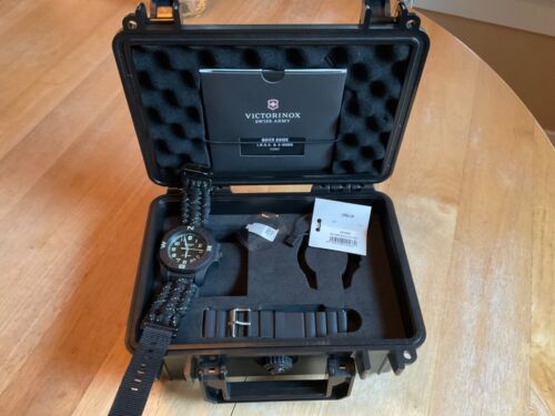 Worn Once Swiss Army/Victorinox I.N.O.X Black Carbon Watch w/Paracord Bracelet! - Picture 1 of 16