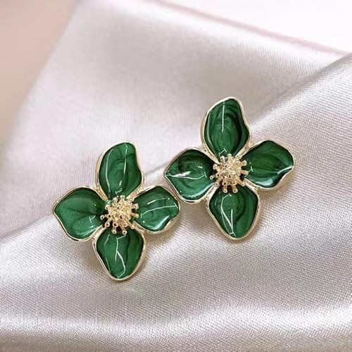 Vintage Hibiscus Glaze Flower Stud Earrings – Romantic Korean Wedding Jewelry - Picture 4 of 27