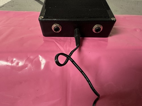Whirlwind Selector Active A/B Switch Box Guitar Amp switcher w/power supply - Picture 5 of 7