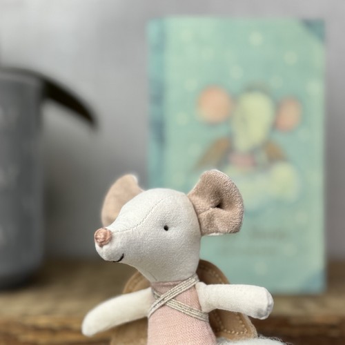 Maileg Angelo Topolino, Sorella Maggiore nel Libro - Nuovo Senza Etichette Ritirato 2020 - Foto 5 di 13