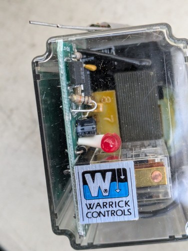 WARRICK CONTROLS - 16VMBA1M0 Relay Module New in Box - Picture 4 of 6