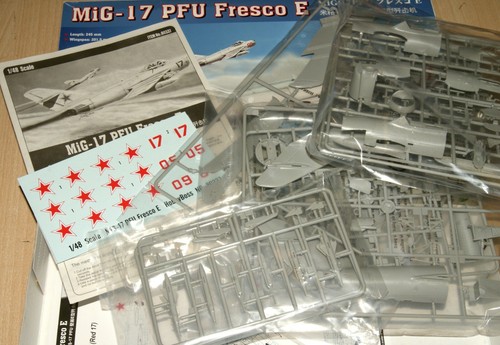 Hobby Boss 80337 MiG-17 PFU Fresco E - Kit 1:48 NEU / OVP - Picture 2 of 3