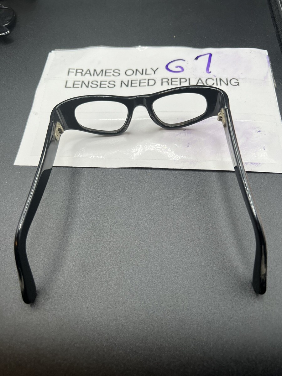 Vintage 1950's Mod Cat Eye Frame France Acetate 44-20 Black
